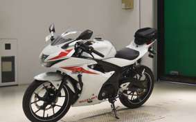 SUZUKI GSX-R125 2002 DL33B