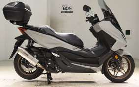 HONDA FORZA 250 MF17