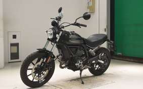 DUCATI SCRAMBLER SIXTY2 2021