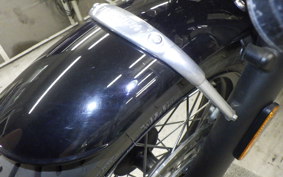 TRIUMPH BONNEVILLE T100 2022