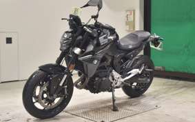 BMW F900R 2024