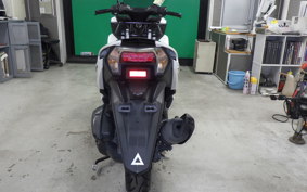 YAMAHA ﾄﾘｼﾃｨ125 SEC1J