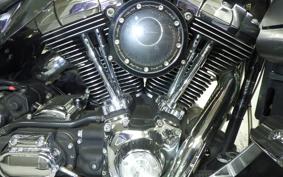 HARLEY FLHRCI 1450 2005