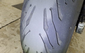 TRIUMPH TRIDENT 660 2024