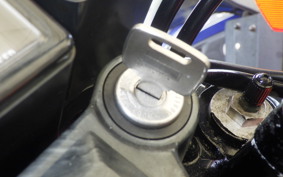 HONDA XLX250R MD08