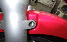 HONDA VTR 250 Gen. 2 2026 MC33
