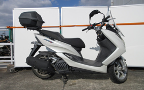 YAMAHA MAJESTYS SG28J