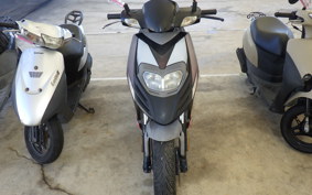 APRILIA SR125 MOTARD