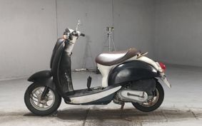 HONDA CREA SCOOPY AF55