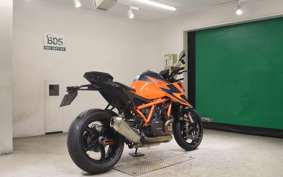 KTM 1290 SUPER DUKE R 2021