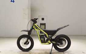 TRIUMPH TXP-16