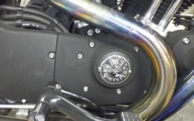 HARLEY XL883R 2005