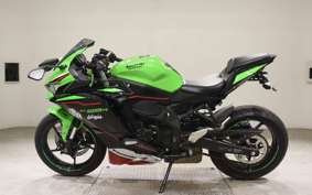 KAWASAKI ZX-25R 2024 ZX250E