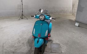 VESPA PRIMA BEIGE RA150 ..
