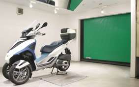 PIAGGIO MP3 300 2015