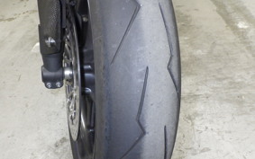 TRIUMPH DAYTONA 675 2009