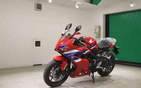 HONDA CBR650R E-Clutch 2026 RH17