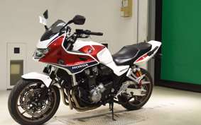 HONDA CB1300SB SUPER BOLDOR 2014 SC54