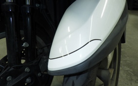 YAMAHA ﾄﾘｼﾃｨ125 SE82J