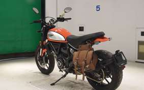 DUCATI SCRAMBLERアイコン 2020