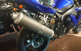 YAMAHA YZF-R1 2004 RN09