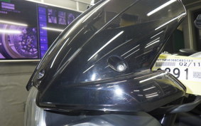 TRIUMPH STREET TRIPLE R 2011