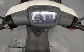 YAMAHA JOG POCHE SA08J