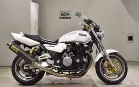 YAMAHA XJR1200 1995 4KG