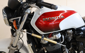 HONDA CB1300SF SUPER FOUR 1998 SC40