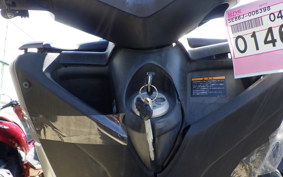 YAMAHA N-MAX SE86J