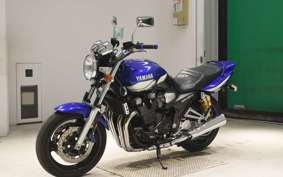 YAMAHA XJR1300 2001 RP03J