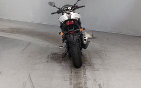 YAMAHA FAZER FZ8 RN25