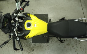 SUZUKI Vｽﾄﾛｰﾑ650XTA 2017 C733A