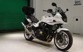 HONDA CB1300SB SUPER BOLDOR A 2011 SC54