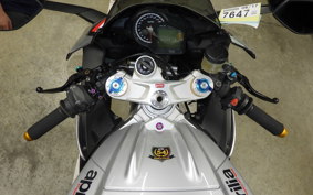 APRILIA RSV4R 2018