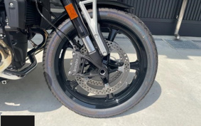 BMW R12 2024 0N51