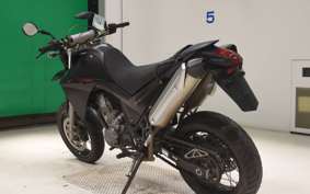 YAMAHA XT660 X 2006
