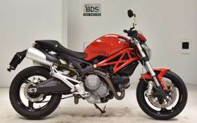 DUCATI MONSTER 696 2010