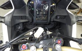 HONDA CRF1000L AFRICA TWIN 2018 SD04