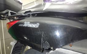 YAMAHA AXIS 125 TREET 2004 SE53J