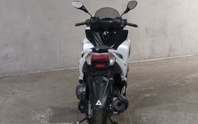 YAMAHA TRICITY 125 SE82J