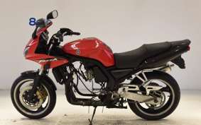 YAMAHA FZ400 1997 4YR