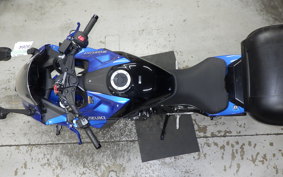 SUZUKI GSX-8R 2024