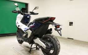 HONDA X-ADV 750 2026 RH21