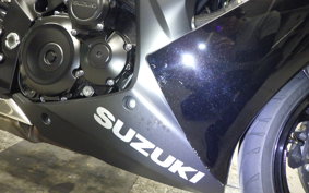 SUZUKI GSX-S1000F 2019