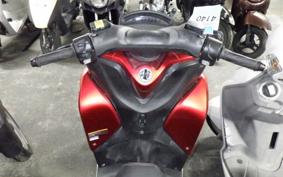 YAMAHA TRICITY 125 A SE82J