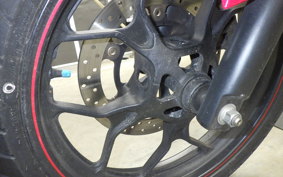 YAMAHA YZF-R25 2015 RG10J