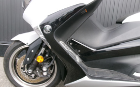 YAMAHA T-MAX 530 DX ABS 2019 SJ15J