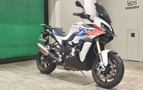 BMW S1000XR 2022