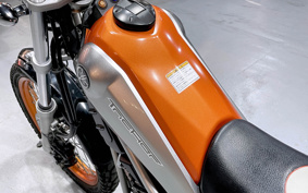 YAMAHA TRICKER DG16J